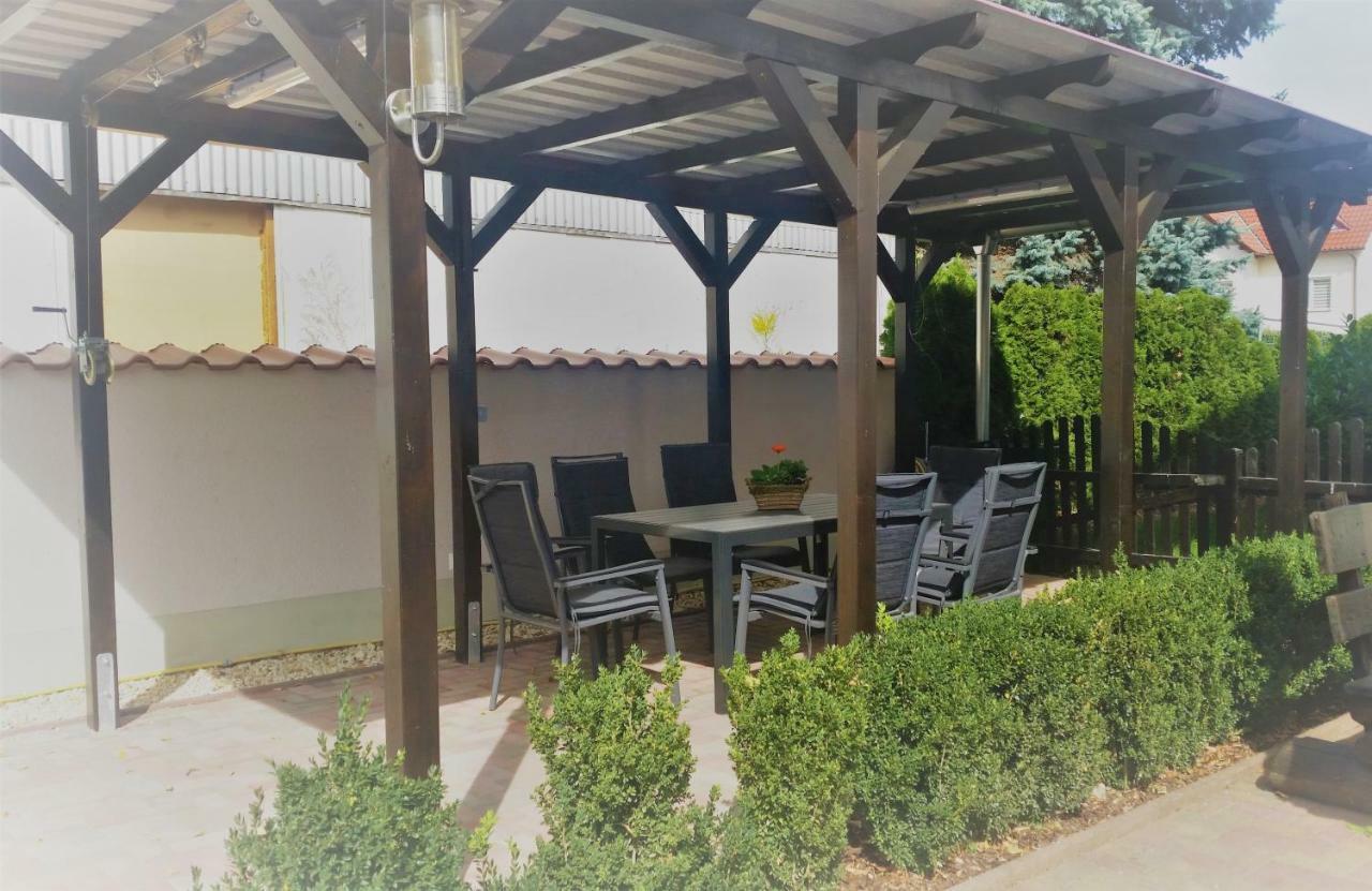Ferienwohnung "Burgblick" An der Schmucke Exterior photo